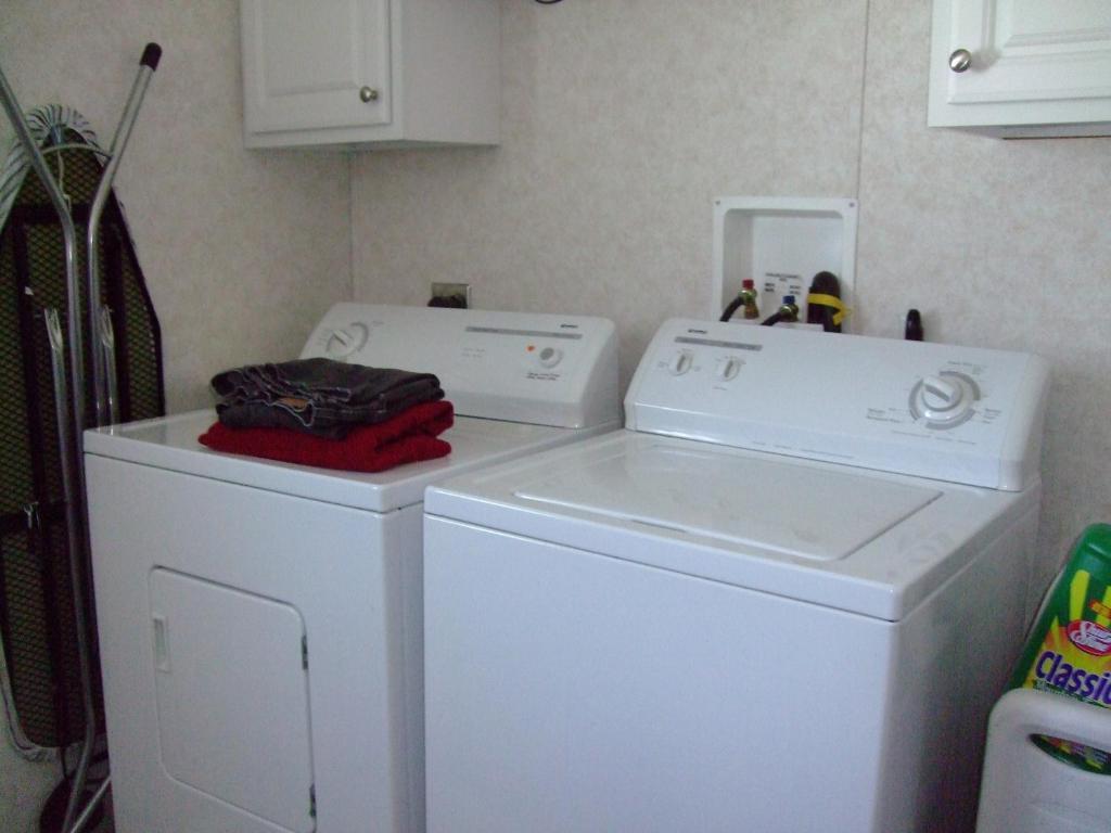 Rainbow House Villa Angel Fire Room photo
